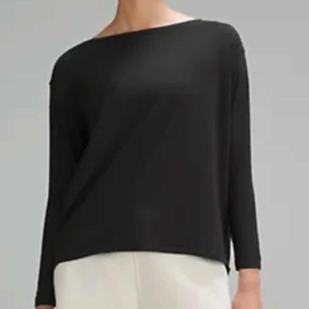 Lululemon Back in Action long sleeve top Size 12 black in color